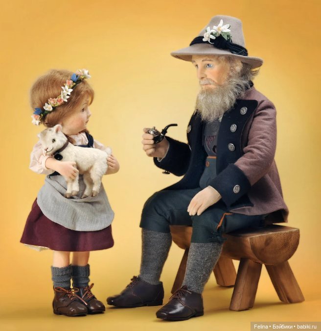 Девочка Хайди и в повести, и в куклах