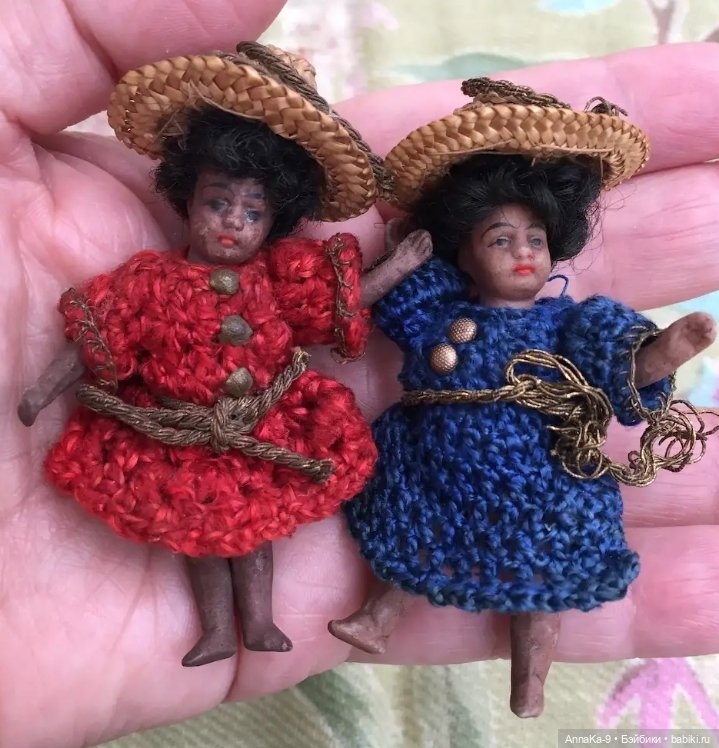 Вязаные наряды для миньонет