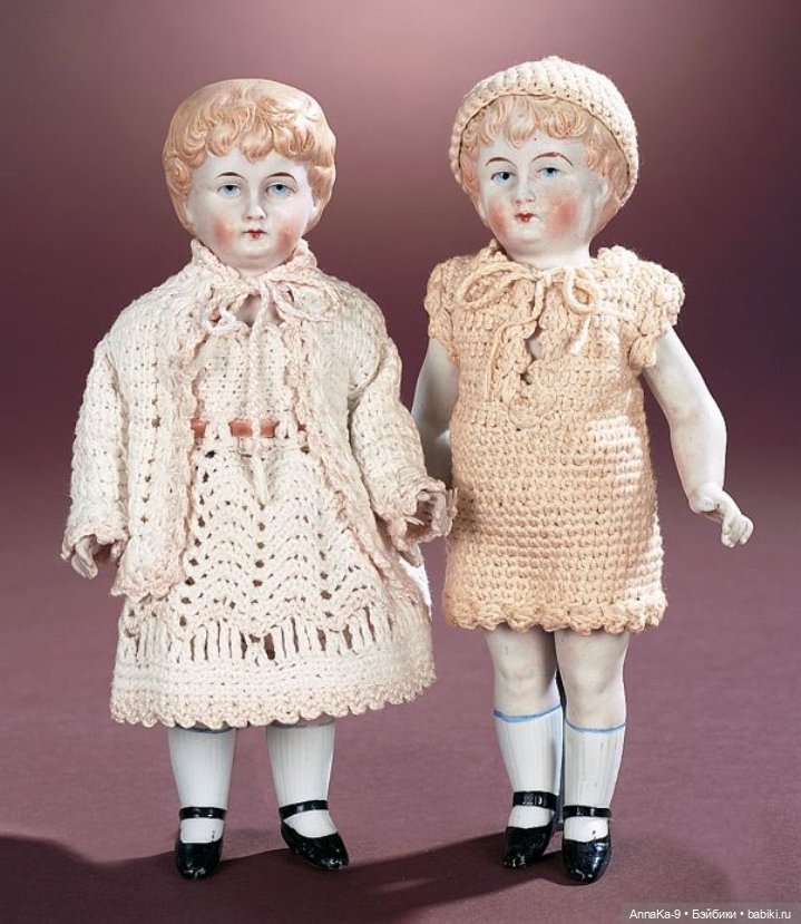 Вязаные наряды для миньонет