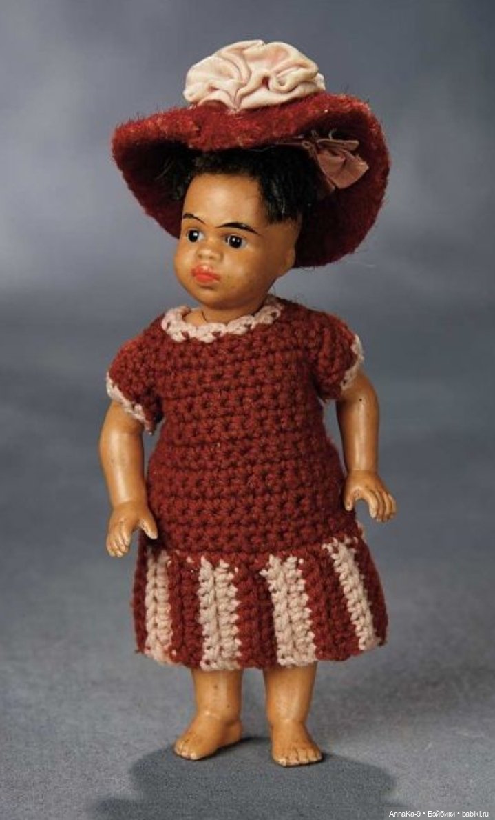 Вязаные наряды для миньонет