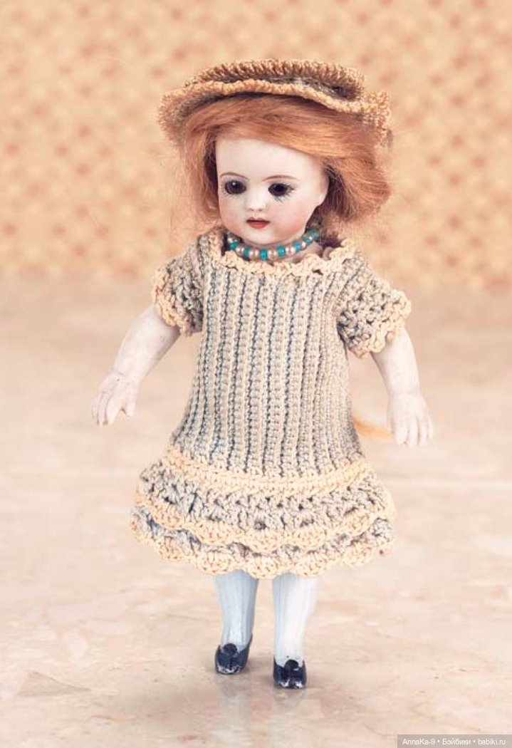 Вязаные наряды для миньонет