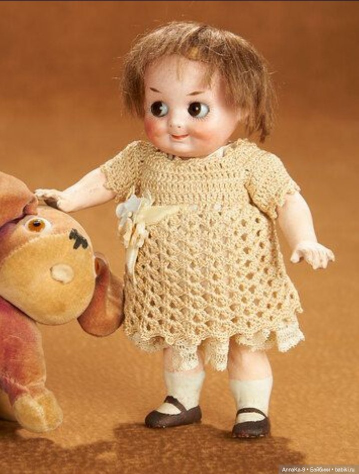 Вязаные наряды для миньонет