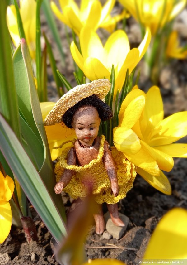 Вязаные наряды для моих миньонет