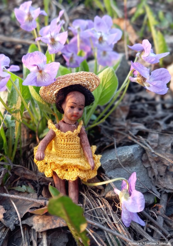 Вязаные наряды для моих миньонет