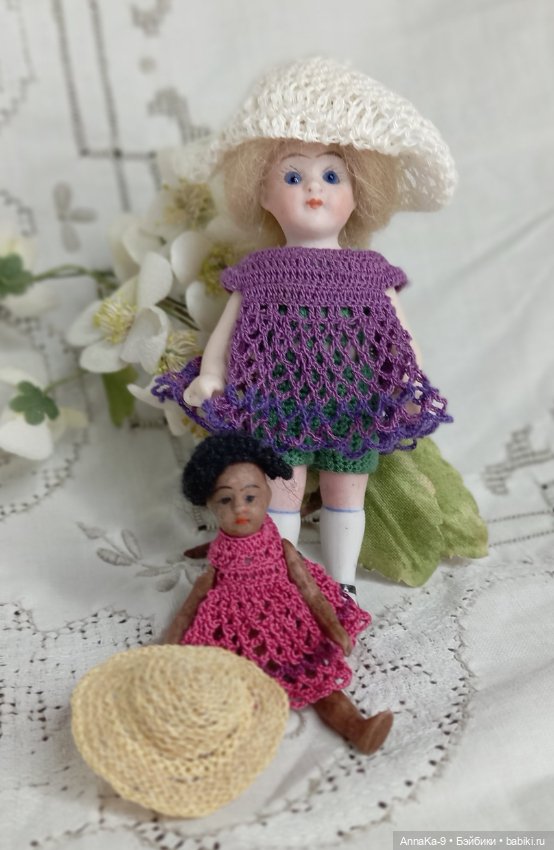 Вязаные наряды для моих миньонет