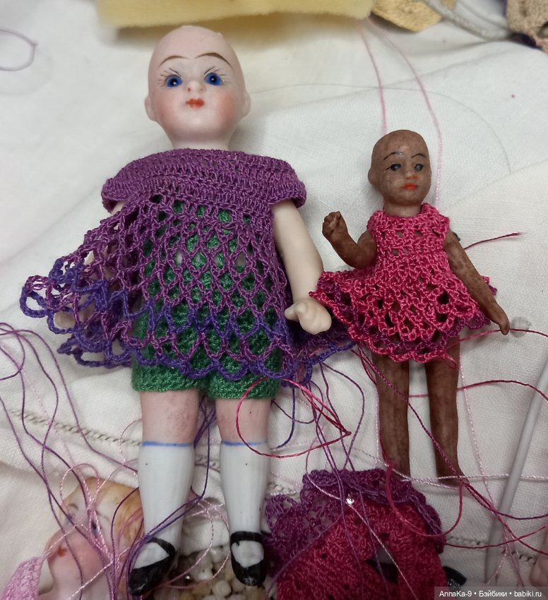 Вязаные наряды для моих миньонет