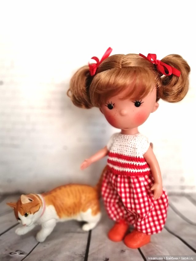 Гардероб для Кнопы — Одежда и обувь для кукол своими руками: фото