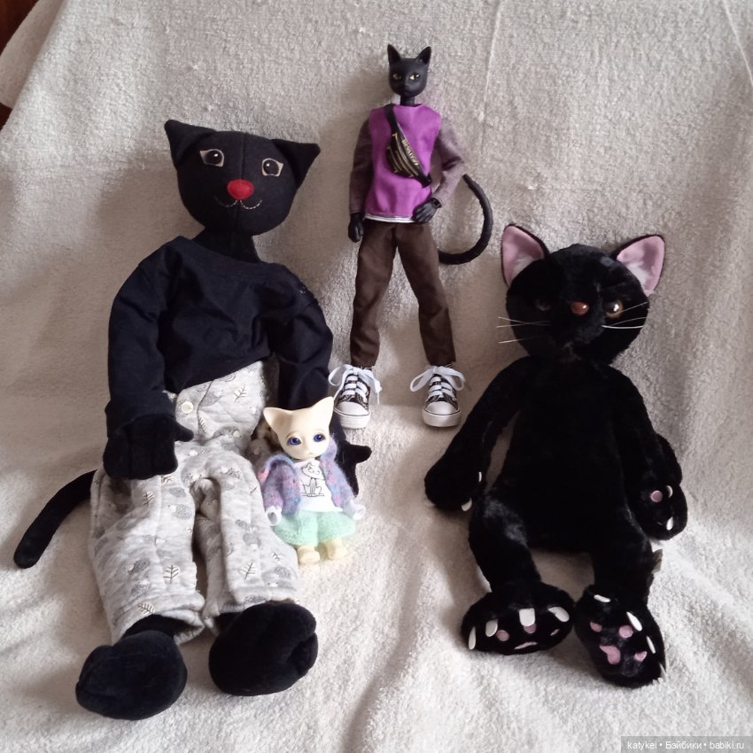 Мальчики большие и маленькие (23 февраля)