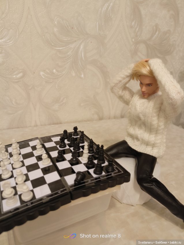 Черно-белое кино "Мат в три хода"