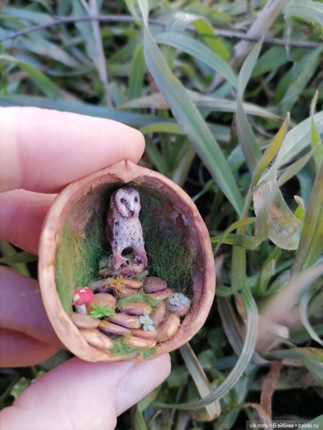 Миниатюра в грецком орехе (фото 8)