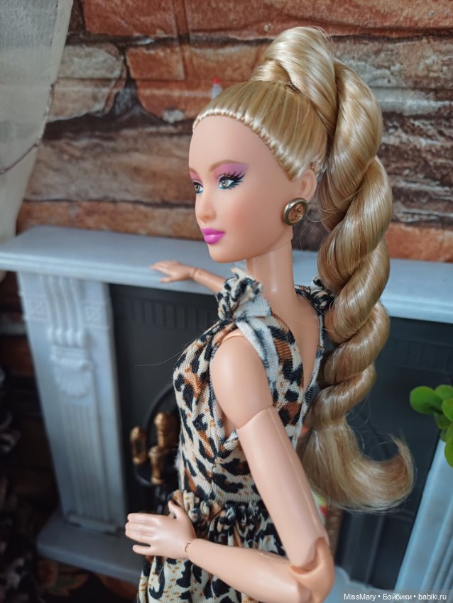 Прекрасная Рита (барби Кейт Харинг)