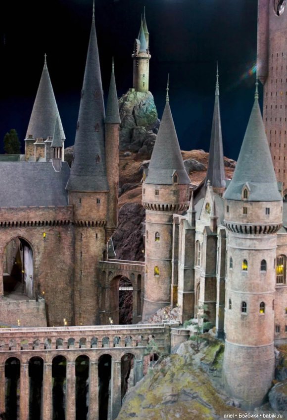 Замок Хогвартс в реальной жизни от Warner Bros (фото 4)