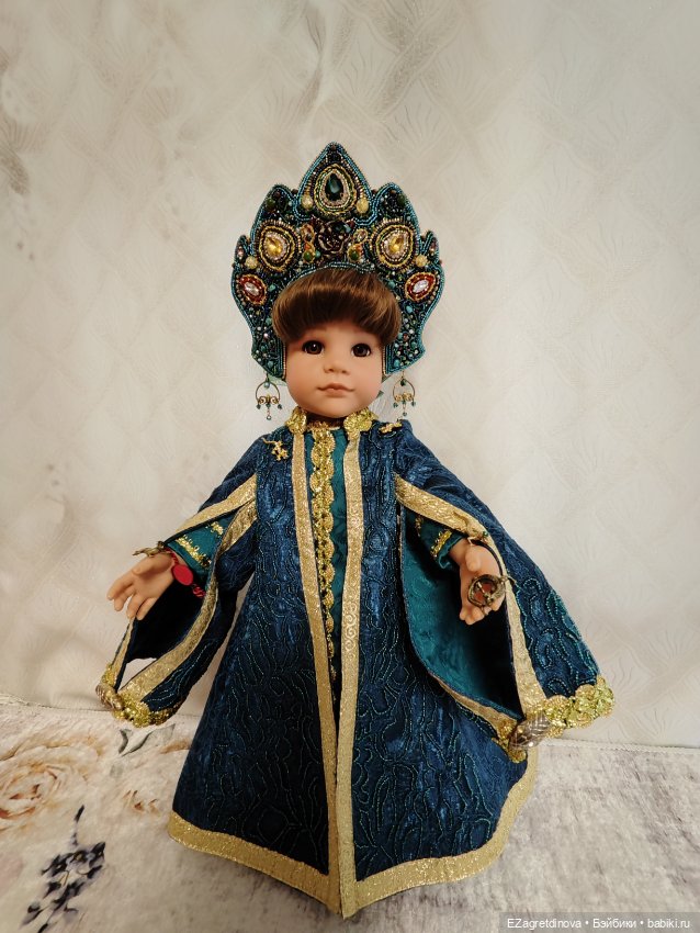 Хозяйка Медной горы — Одежда и обувь для кукол своими руками: фото (фото 9)