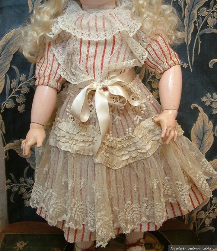 Кукольные платья из кружев, хлопковой сетки и шитья (фото 7)