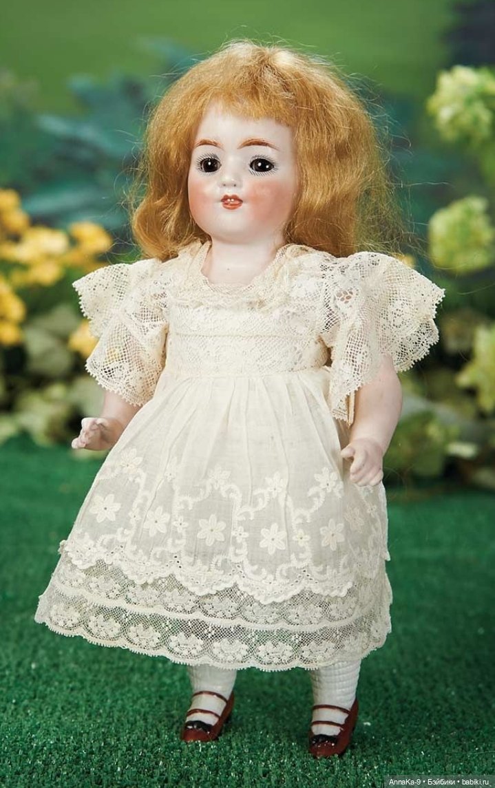 Кукольные платья из кружев, хлопковой сетки и шитья (фото 4)