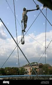 Jerzy Kedziora. Парящие в воздухе (фото 9)