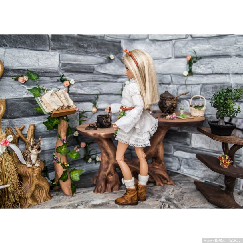 Комната Доброй Ведьмочки - первая БОЛЬШАЯ диорама