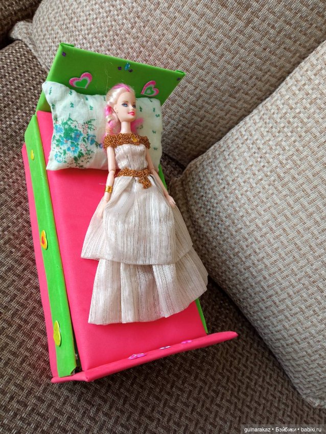 Каждой кукле по кроватке — Мебель для кукол и домиков: фото (фото 5)