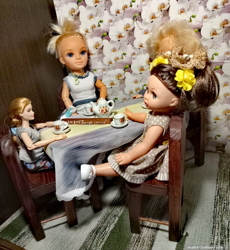 Гарнитур из натурального дерева (фото 2)