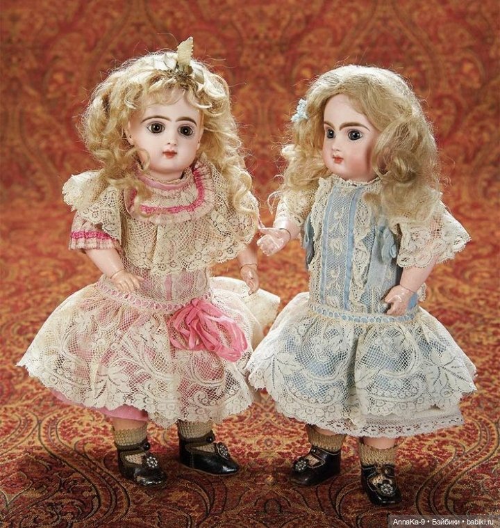 Кукольные платья из кружев, хлопковой сетке и шитья для миньонет