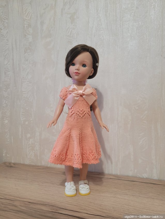 Новое платье — Одежда и обувь для кукол своими руками: фото (фото 3)
