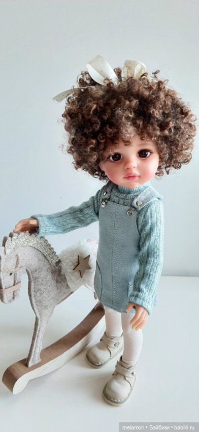 Сарафанчик и шапочка — Куклы Paola Reina (Паола Рейна): новинки (фото 5)