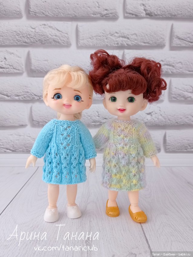 Мои баболечки хвастаются вязаными платьицами (фото 10)