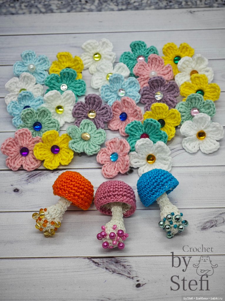 Брошечки к 8 марта — Вязаные игрушки и амигуруми: крючком (фото 10)