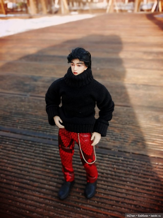 Ван Ибо: кожаные брюки и харизма молодости (фото 3)