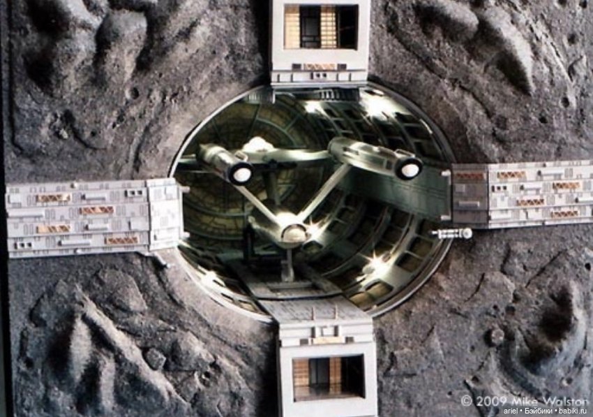 Диорама «Стыковочный отсек на астероиде» от Mike Walston