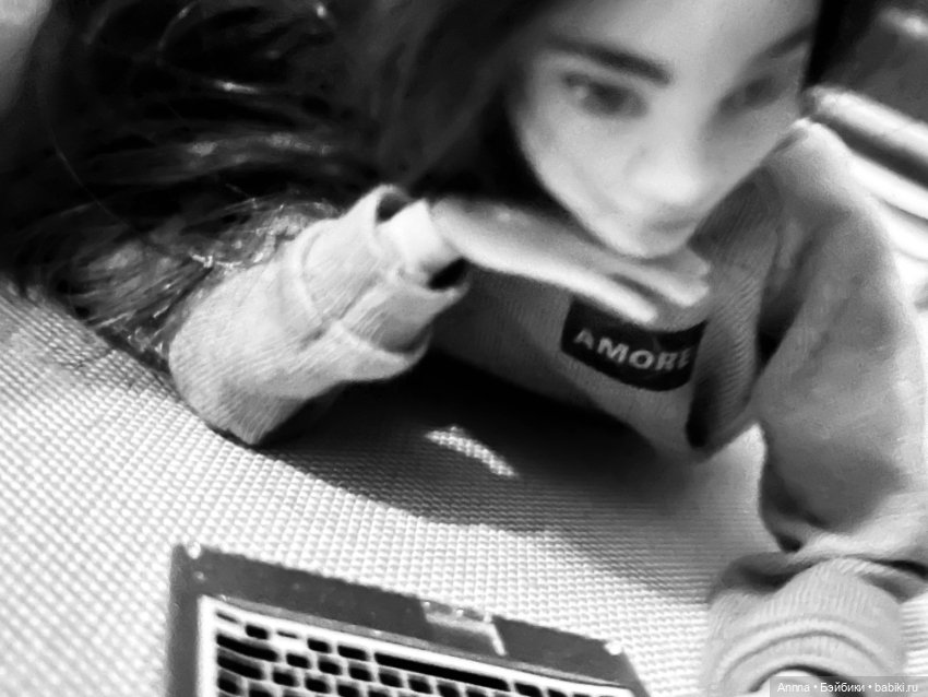 Тихая жизнь с ноутбуком — Фэшн