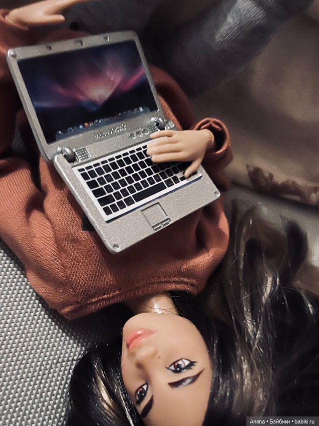 Тихая жизнь с ноутбуком — Фэшн (фото 7)