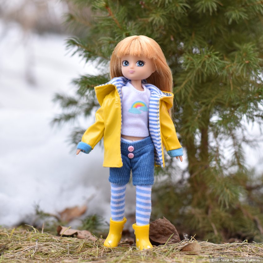 Весна, приходи — Коллекции игровых кукол (Playline): фото полок (фото 4)