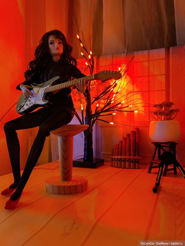 Гитара для Орнеллы — Куклы Integrity Toys (Интегрити): Poppy Parker