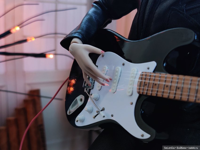 Гитара для Орнеллы — Куклы Integrity Toys (Интегрити): Poppy Parker