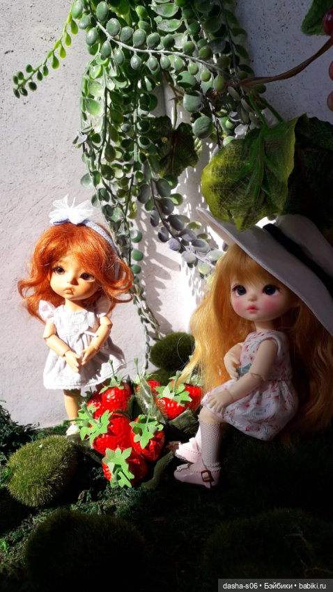 Девочки в секретном садике (фото 2)