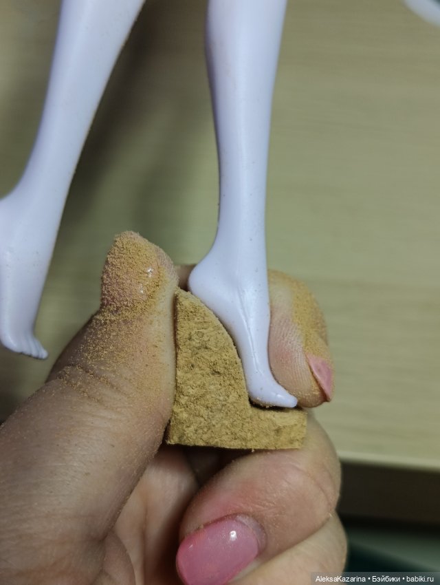 Босоножки из пробки для куклы (МК). Аутфит для Рени Полин Флёр Клод (фото 4)