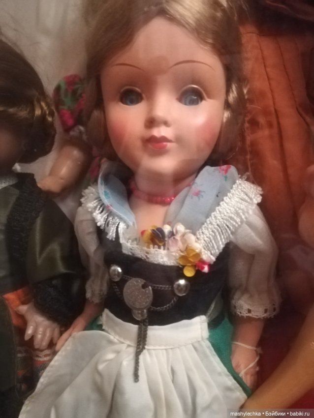 С праздником! Поздравляет Линда Пирула