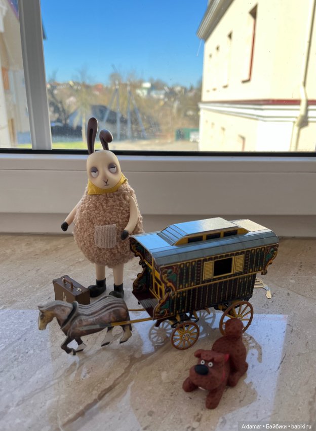 Мирон с Пряником поздравляет всех с праздником весны🌞 (фото 2)