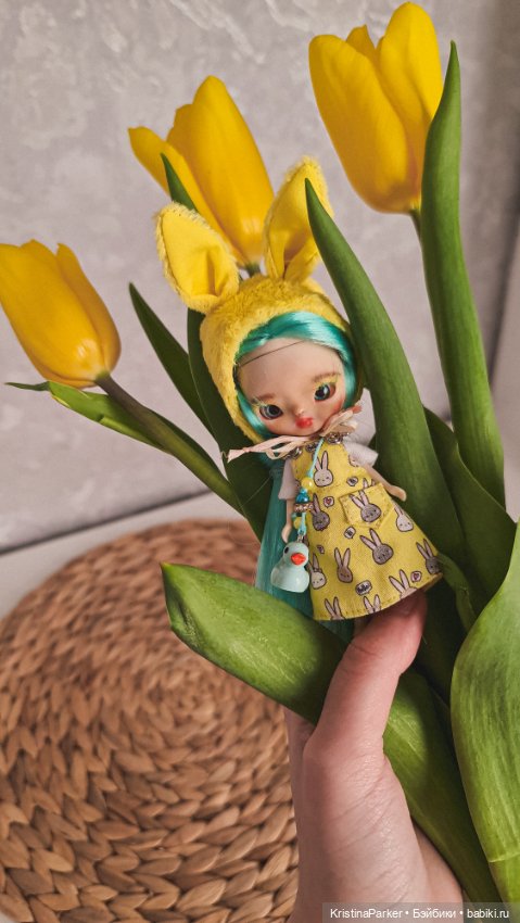 С 8 Марта! 💛💐 — ООАК и репейнт игровых кукол: Bratz