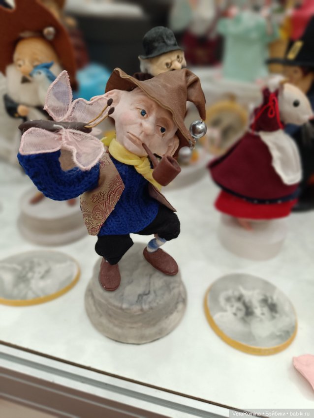 Выставка на Тишинке 2024 часть первая