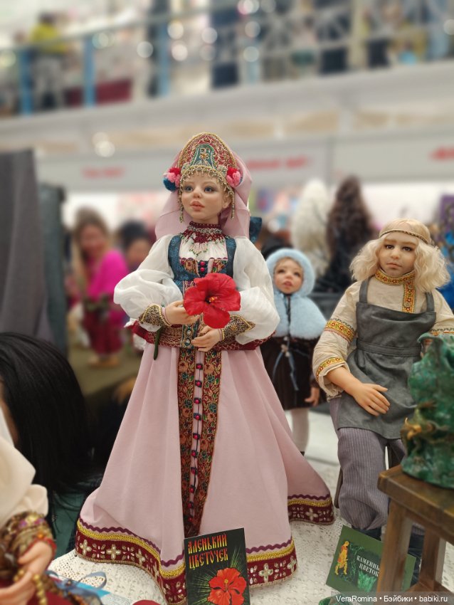 Выставка на Тишинке 2024 часть первая