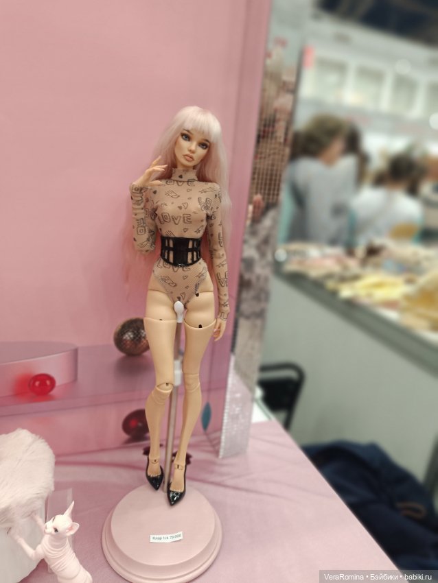 Выставка на Тишинке 2024 часть первая