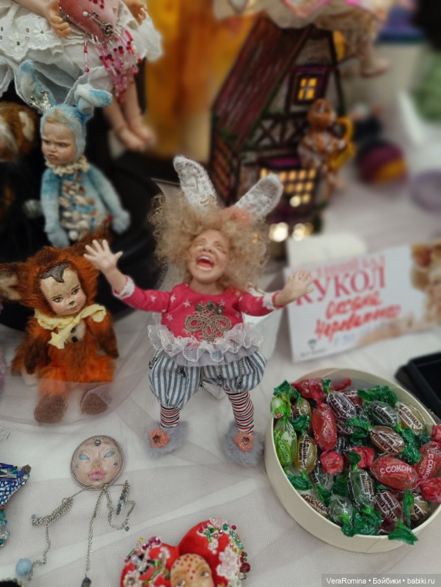 Выставка на Тишинке 2024 часть первая