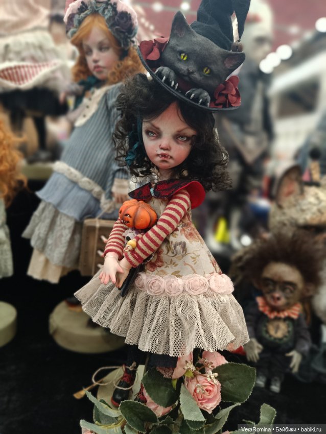 Выставка на Тишинке 2024 часть первая