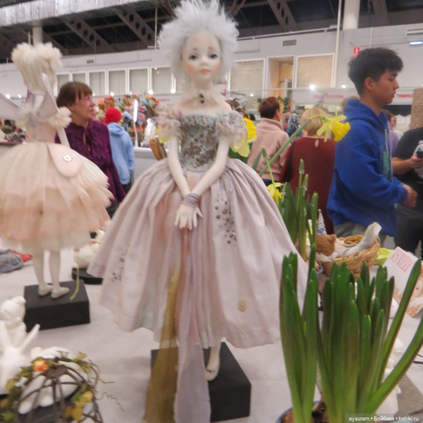 Выставка на Тишинке 2024 часть 1