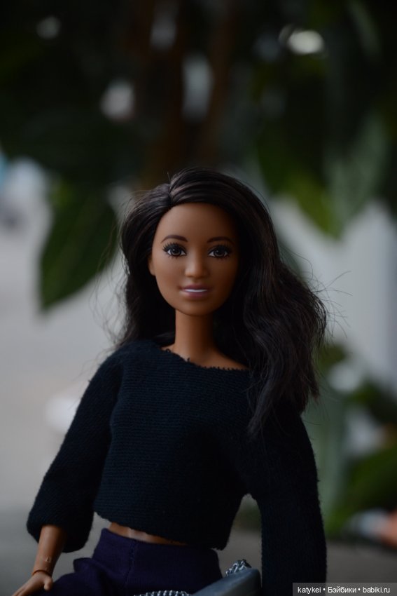 ДР Барби. Съёмка Рут в кафе (фото 7)