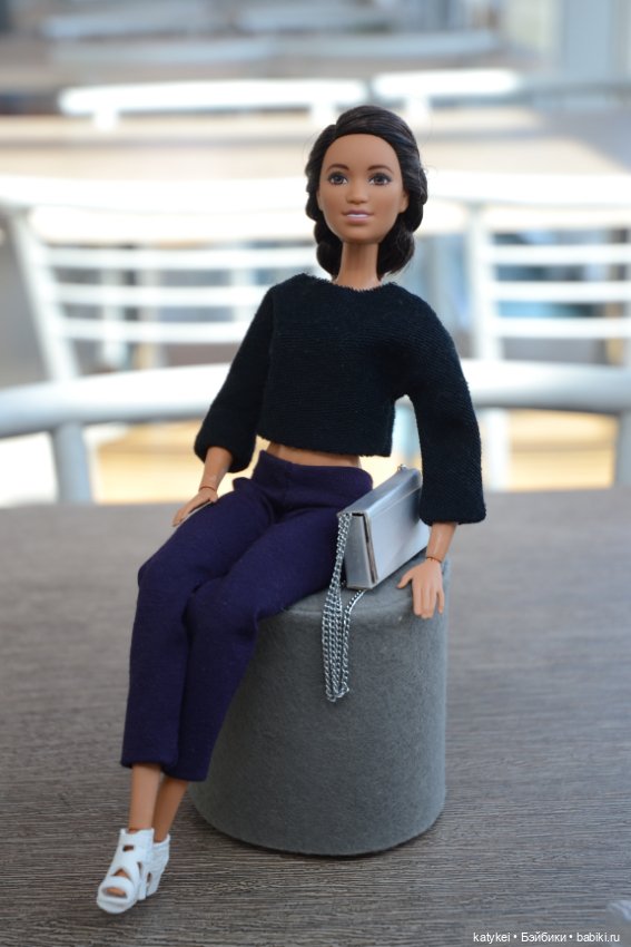 ДР Барби. Съёмка Рут в кафе (фото 8)