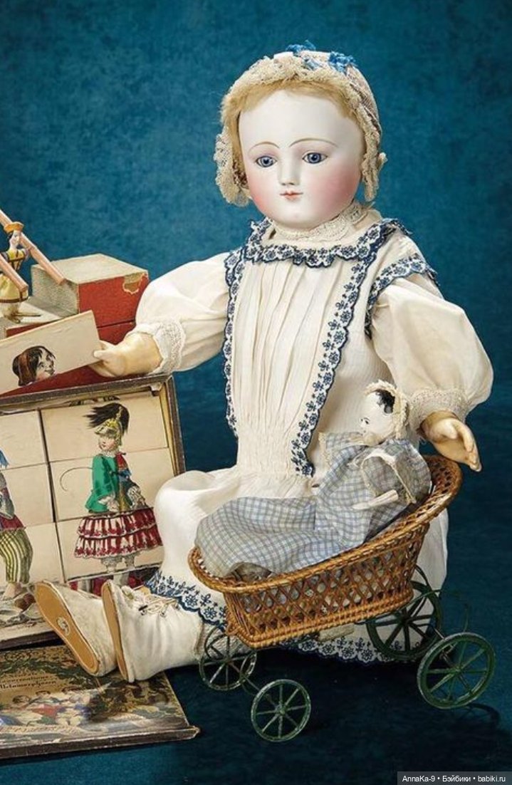 Платья для антикварных кукол с декором тесьмой, часть 2