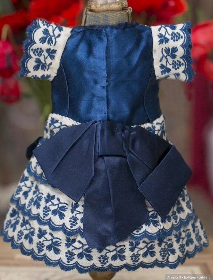 Платья для антикварных кукол с декором тесьмой, часть 2